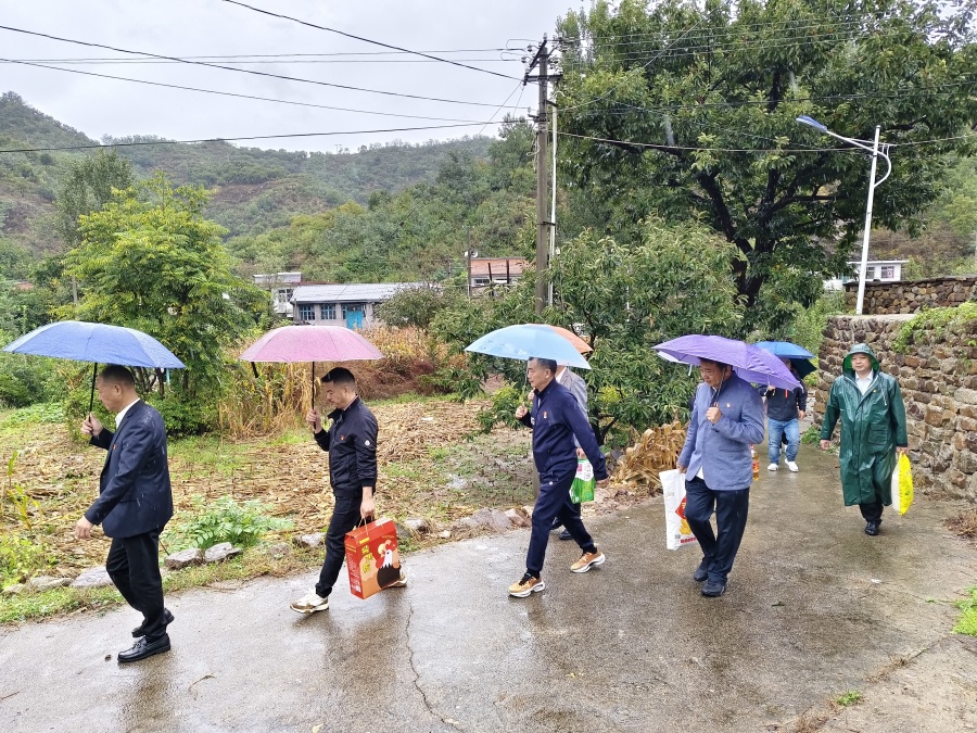 秦皇岛浙江商会党支部开展乡村振兴帮扶活动，情暖青龙官场乡山岭高村
